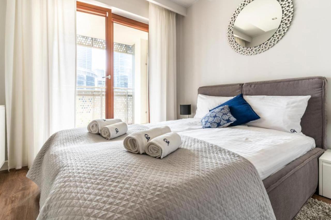 Golden Apartments Warsaw - Browary Warszawskie - Luxury & Cozy Apartments - Oxygen Residence- Wronia Dış mekan fotoğraf